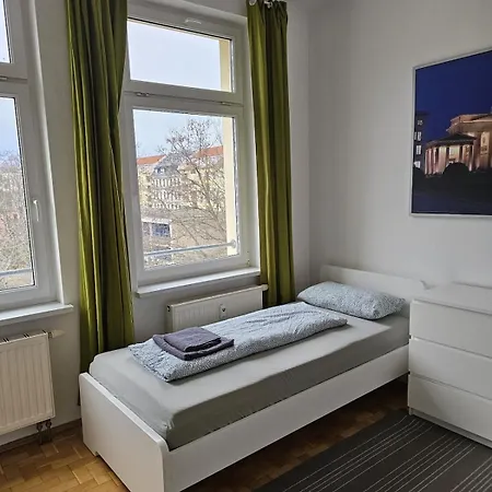 Apartment Suedliche Innenstadt- Mit Aufzug