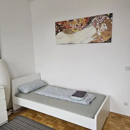 Suedliche Innenstadt- Mit Aufzug Apartment *