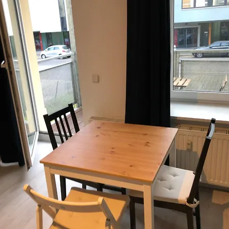 Apartment Suedliche Innenstadt- Mit Aufzug *