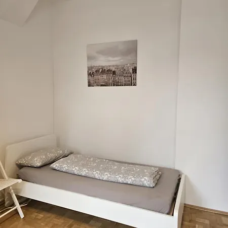 Suedliche Innenstadt- Mit Aufzug Apartment Leipzig